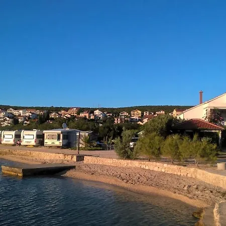 Sime 1 Apartament